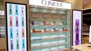 case_estee_lauder_02